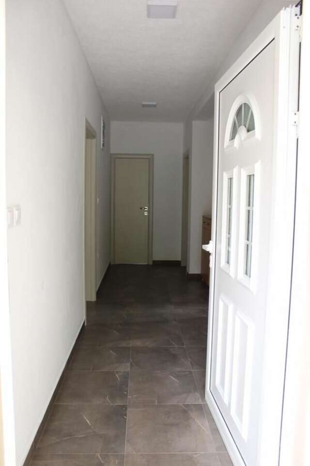 Апартаменты Apartman Šćekić Херцег-Нови-5